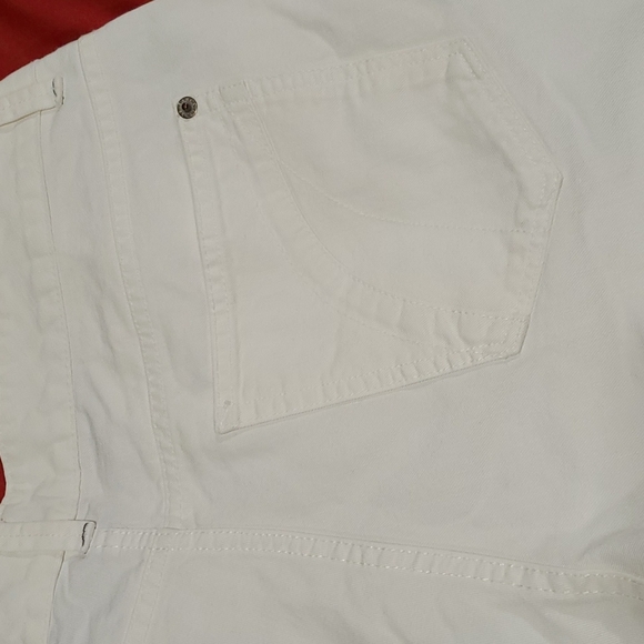 Eddie bauer white jeans,size 12 - Picture 10 of 10
